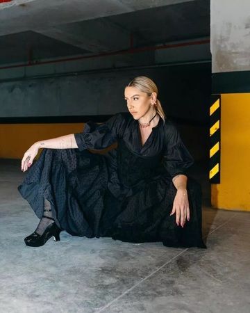 Boşandıktan sonra Hadise özüne döndü: Ağızları açık bırakan pozlar… 1